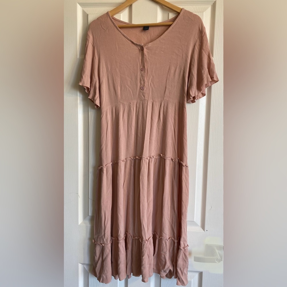 SHEIN Dusty Pink Boho Tiered Midi Dress Short Sleeve Flowy Size Medium